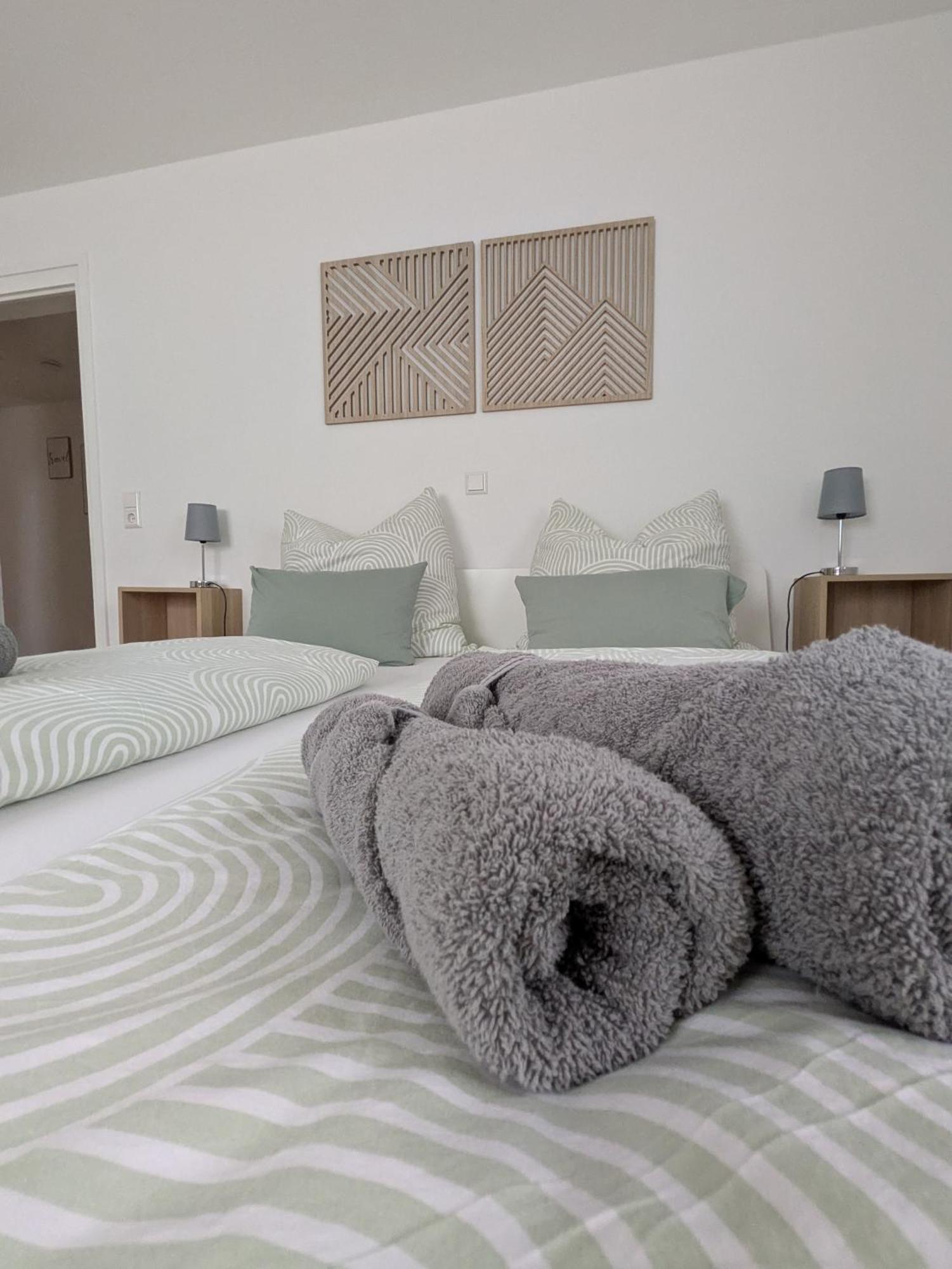 Ferienwohnung Am Alenberg มึนซิงเงน ภายนอก รูปภาพ